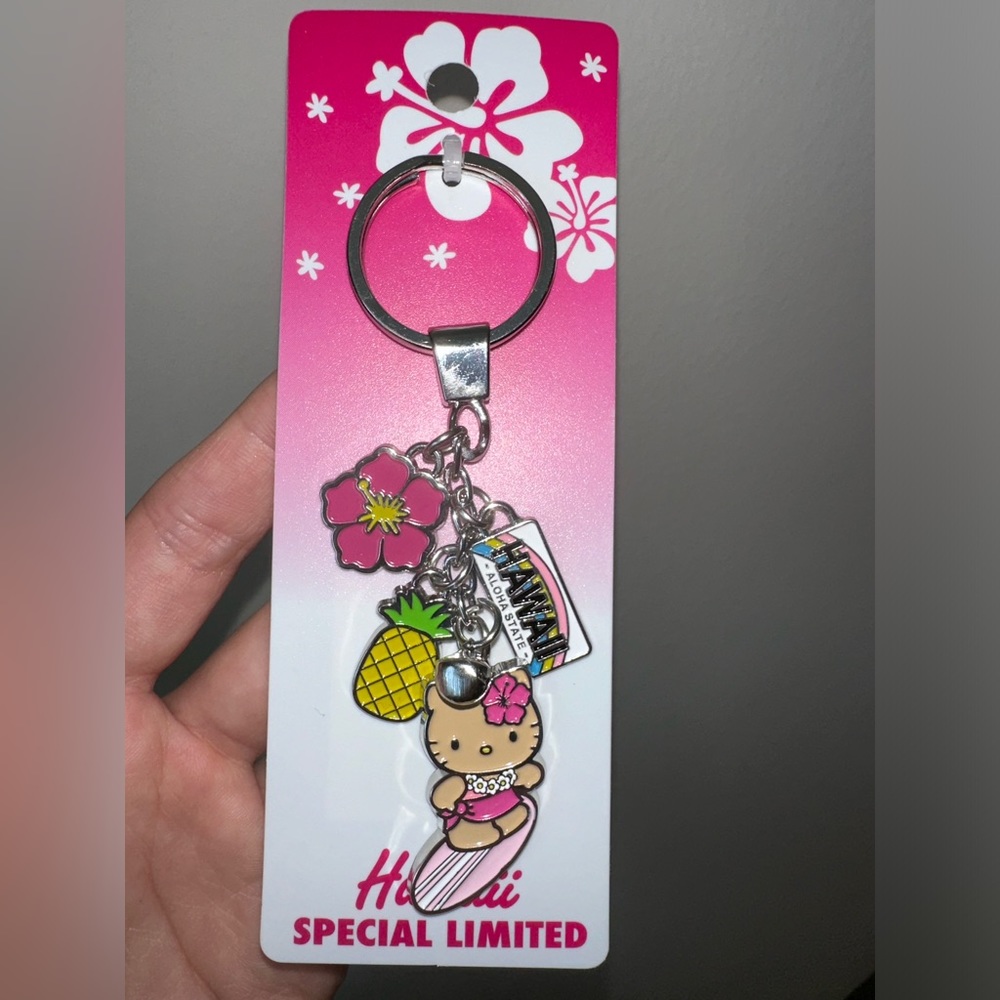 Hello Kitty Hawaii Special Limited Edition Hello Kitty Keychain